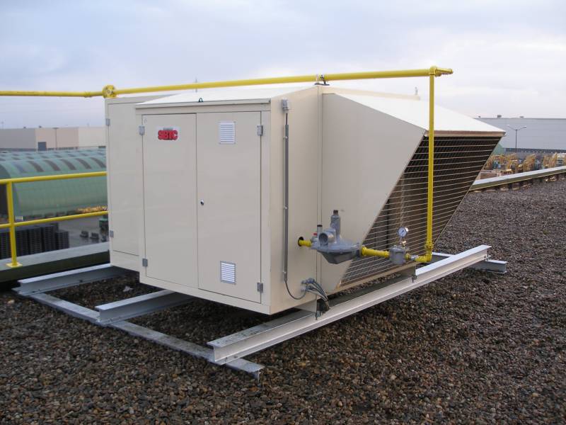 Générateur de compensation d'air MAK'AIR installé en toiture.